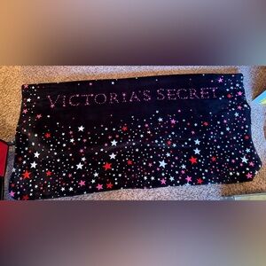 VICTORIAS SECRET PINK BLACK STARS SHERPA BLANKET 50x60